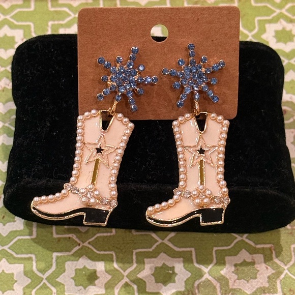 Western Core White Cowboy Boot Statement Earrings Pearl & Blue Crystal Starburst - Picture 5 of 12
